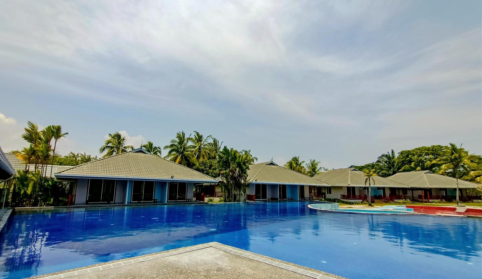 Artitaya Borneo Golf & Resort Papar Bagian luar foto