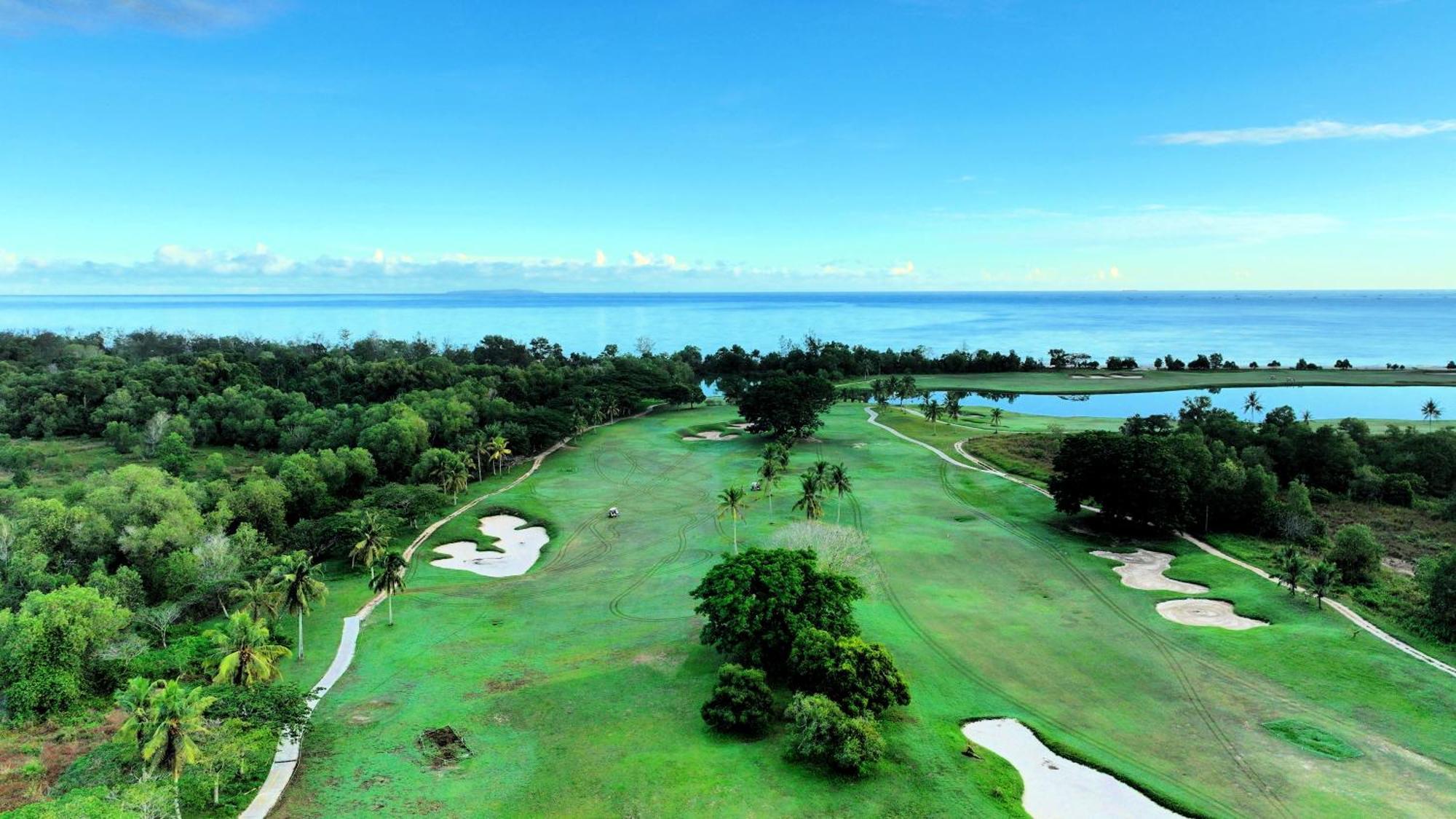 Artitaya Borneo Golf & Resort Papar Bagian luar foto