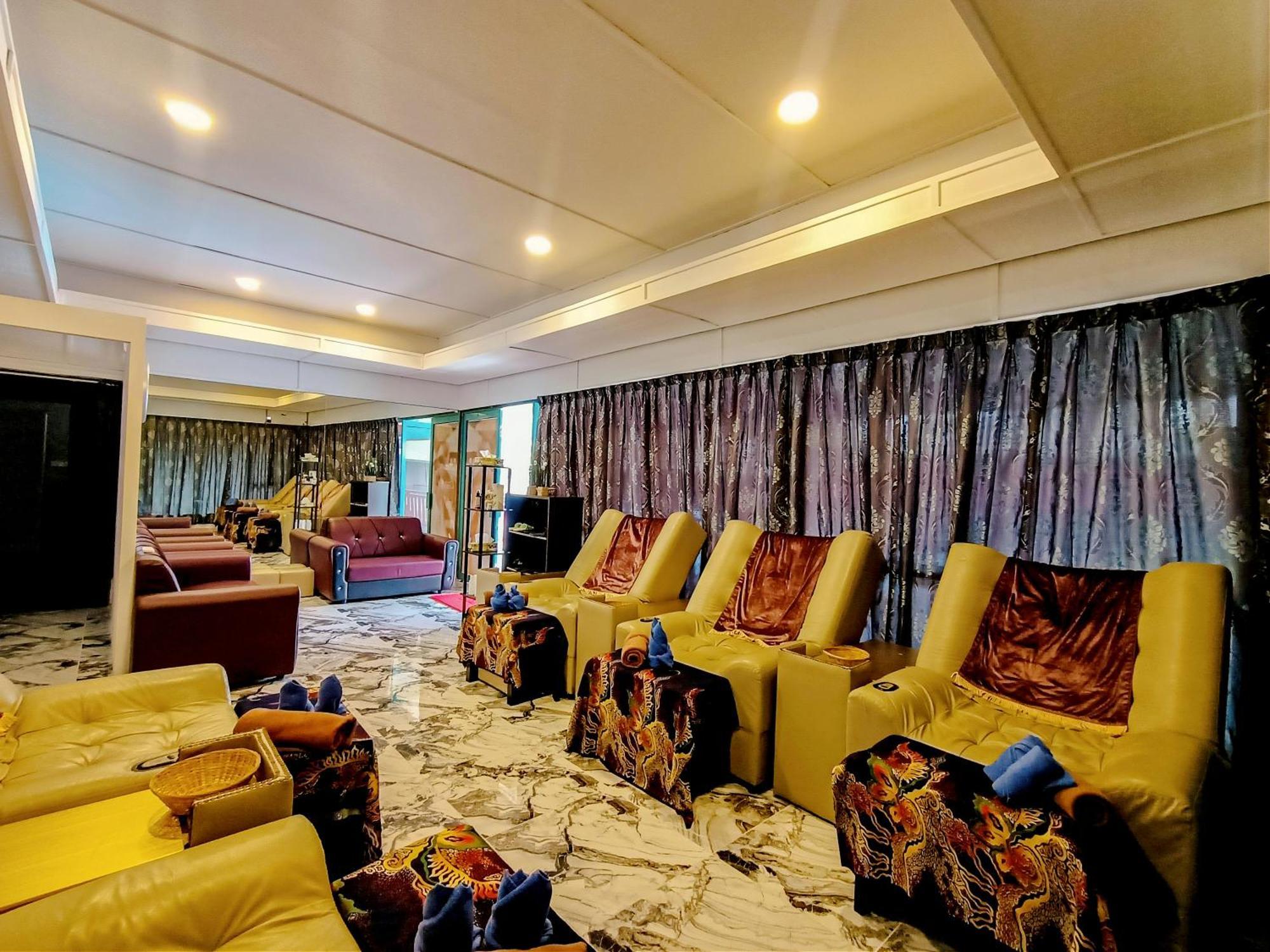 Artitaya Borneo Golf & Resort Papar Bagian luar foto