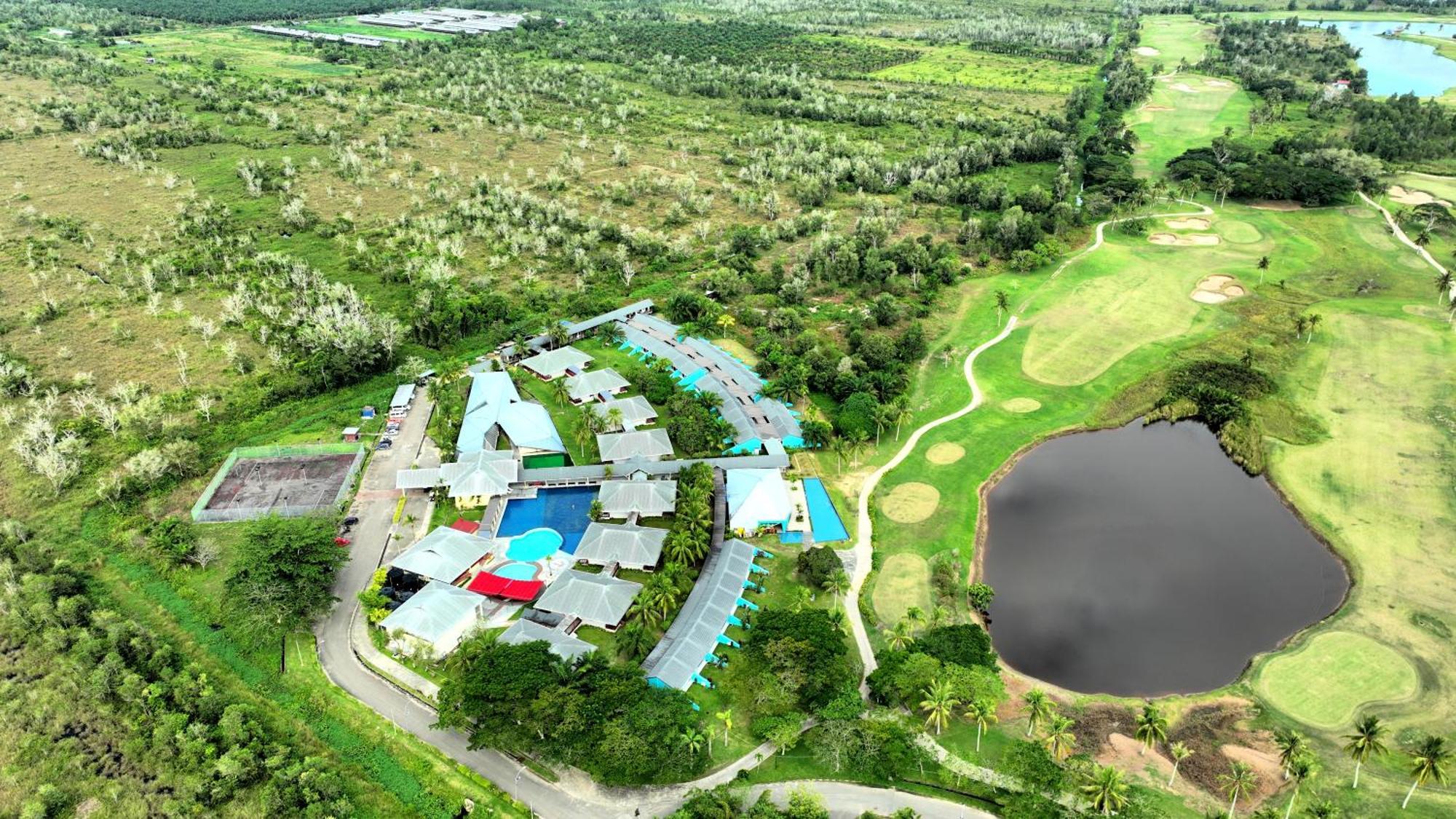 Artitaya Borneo Golf & Resort Papar Bagian luar foto