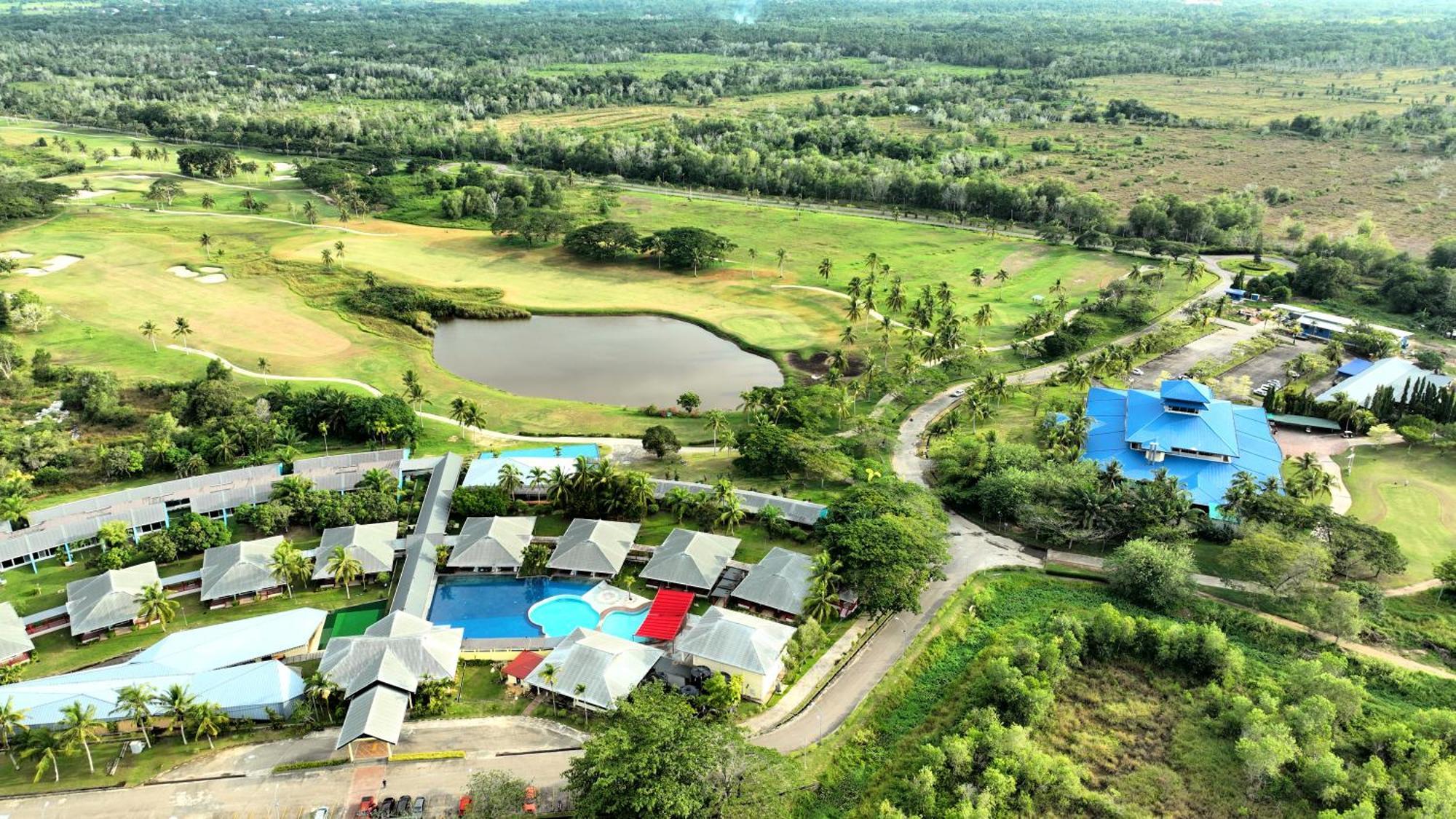 Artitaya Borneo Golf & Resort Papar Bagian luar foto