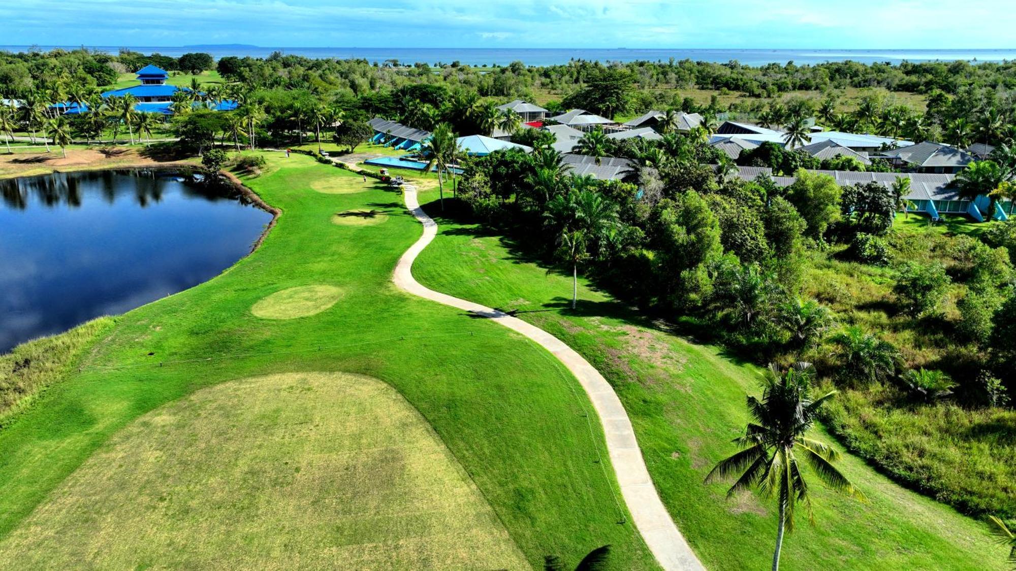 Artitaya Borneo Golf & Resort Papar Bagian luar foto