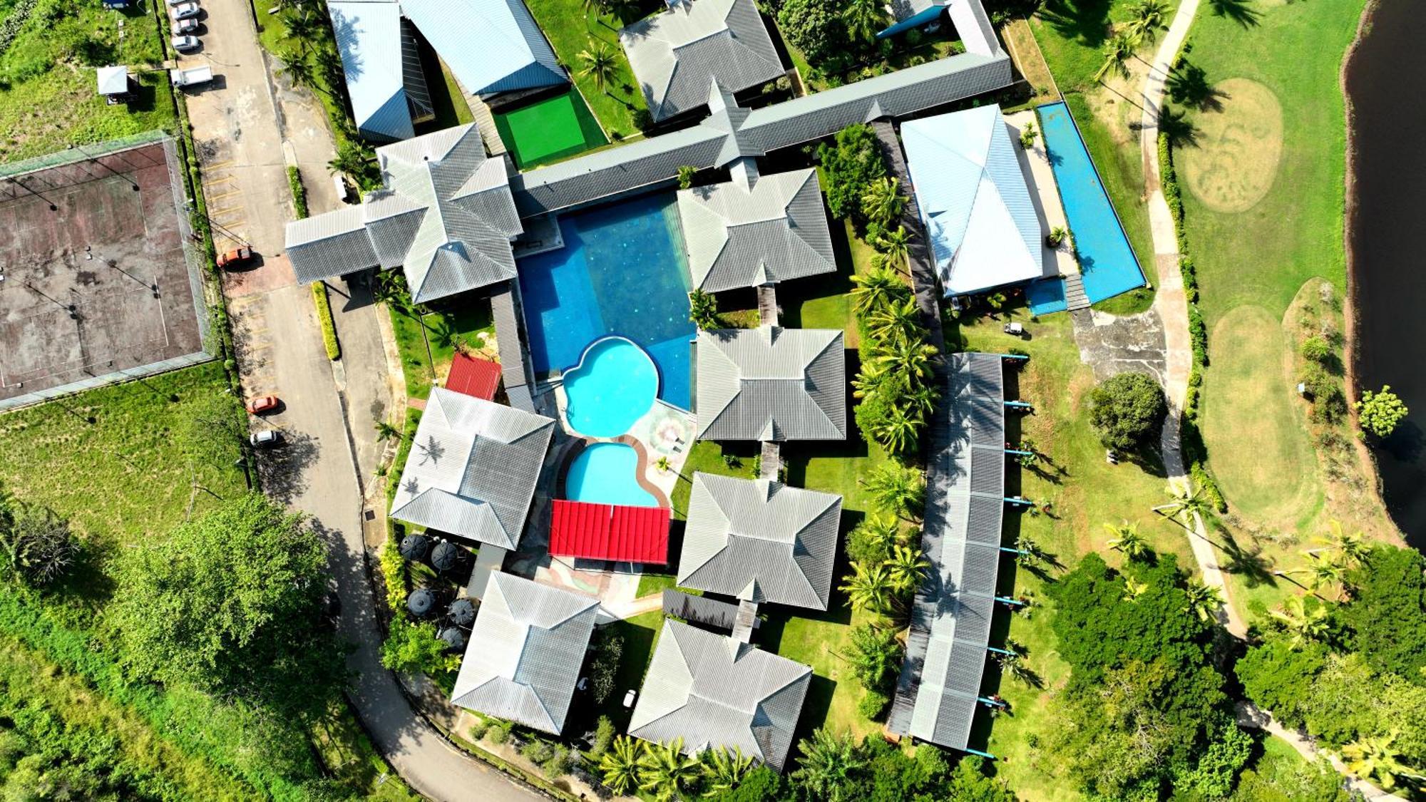 Artitaya Borneo Golf & Resort Papar Bagian luar foto